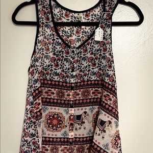 Live 4 Truth Brand Top/Blouse Size Size S